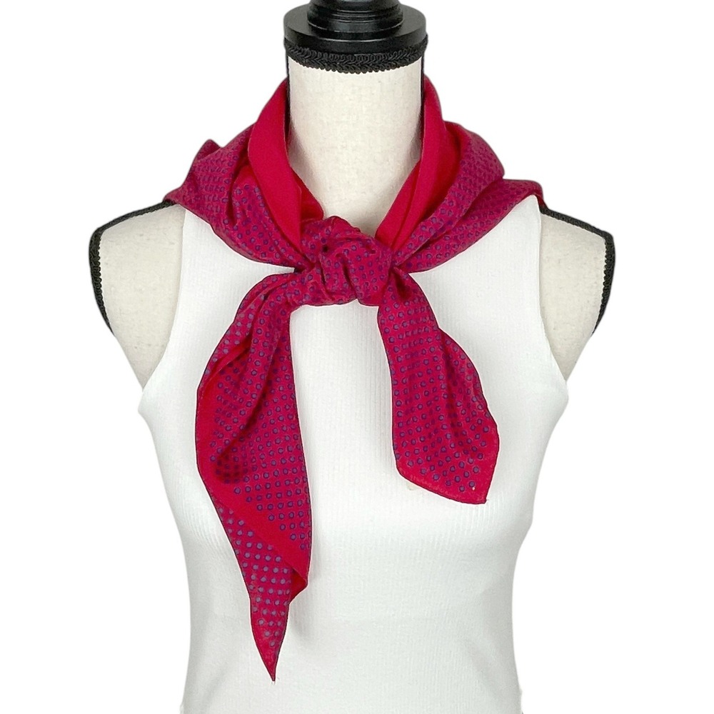 Ralph Lauren Fuchsia Blue Polka Dot Silk Scarf 35x35 Made in Japan Logo Luxury